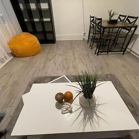 Spacious 2 Bedroom On Tower Bridge London Ngoại thất bức ảnh