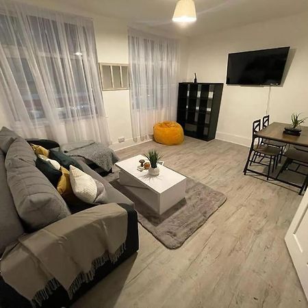 Spacious 2 Bedroom On Tower Bridge London Ngoại thất bức ảnh