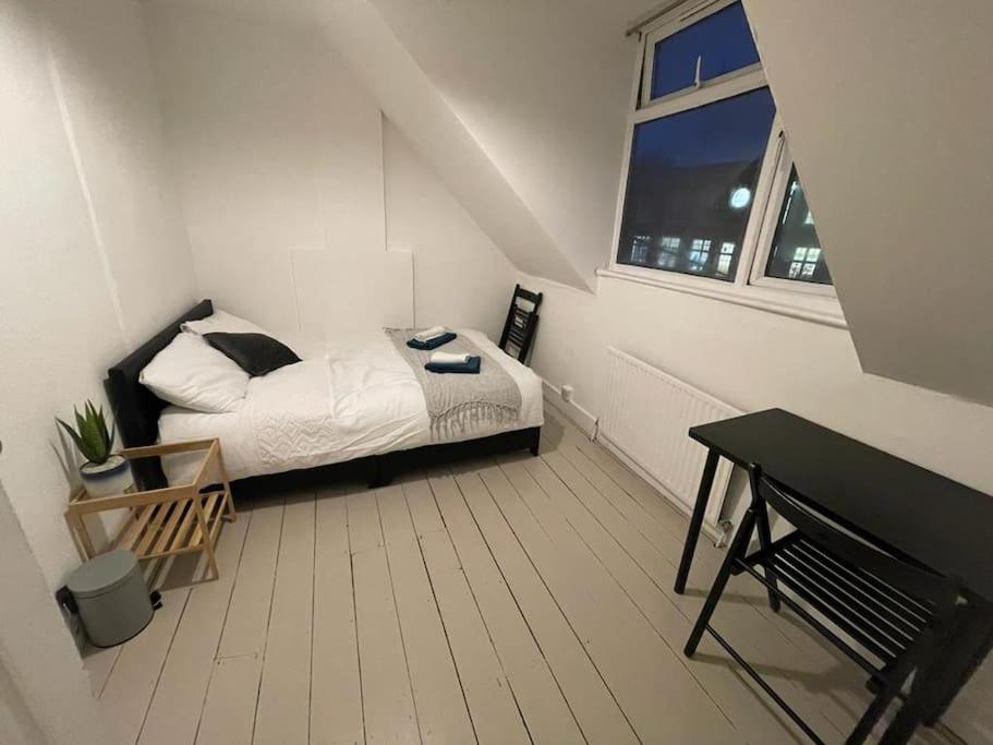 Spacious 2 Bedroom On Tower Bridge London Ngoại thất bức ảnh